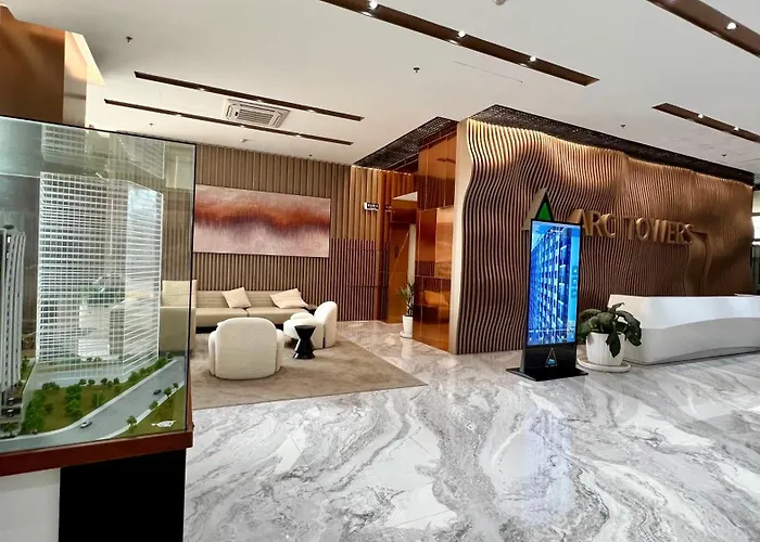 The Velvet Queen 2137 Arc Towers * Cebu